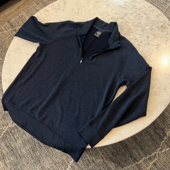 Nike Q-Zip navy blue with black accents. Large. - Picture 3 of 4